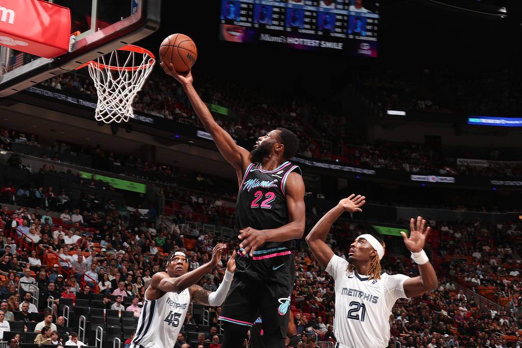 维金斯28分鲍威尔25分 热火击败灰熊3连胜